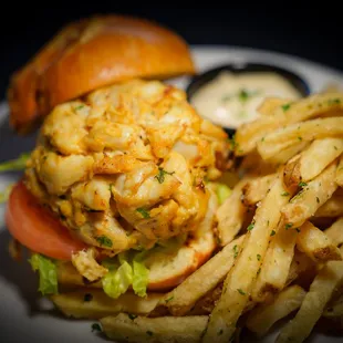 Jumbo Lump Crab Cake Sandwich