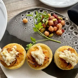 Crab Stuffed Artichoke Bottoms