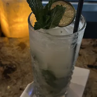 dessert, drink