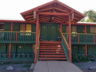 Crestone Inn