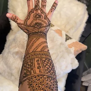 Henna design