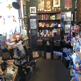 Great books, games, toys and gifts for kids of all ages