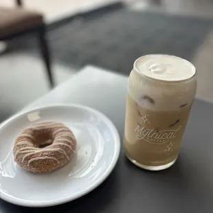 Maple bourbon lattte