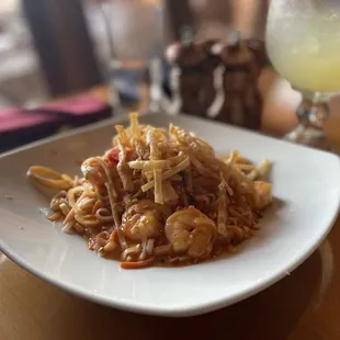Pad thai, shrimp