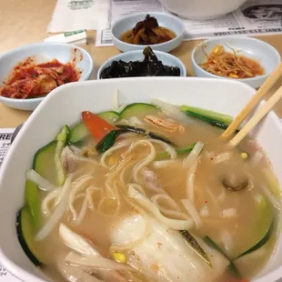 Chicken Kalguksu