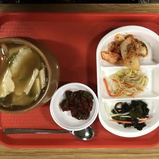 Dough flake soup and side dishes