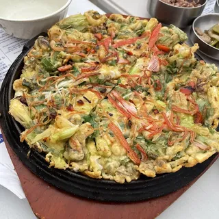 D1. Seafood Pancake ()