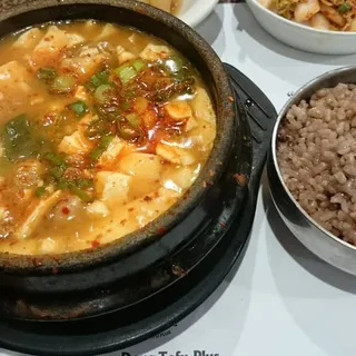 T5 . Oyster Tofu Soup ( )