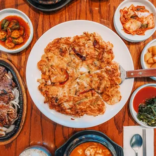 Seafood Pancake (Haemul Pajeon)