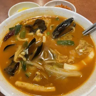 Spicy Seafood Noodles