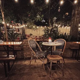 Covered seating area