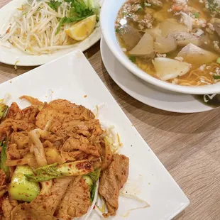 Mi Nam Vang