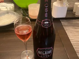 Challenger Liquor