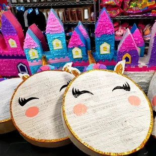 Piñatas