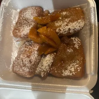 Peach Cobbler Beignets