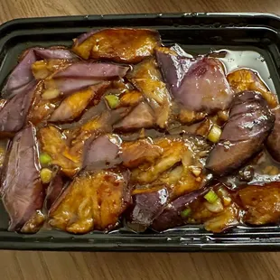 V7. Fried Eggplant with Garlic Sauce