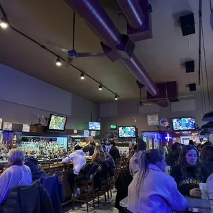N E Yacht Club