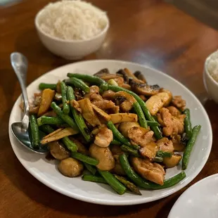 Chicken &amp; Assorted Mushrooms with XO Sauce: big portion and good flavor. The green beans were a pleasant surprise