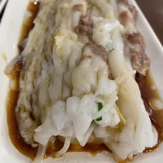 Rice Noodle Roll with Beef 牛肉腸粉