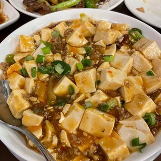 Ma Poo Tofu with Minced Pork (Hot & Spicy) 肉鬆麻婆豆腐