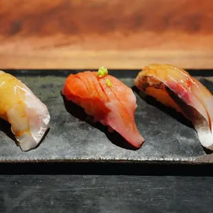 SHOKUJI 食事（舍利）