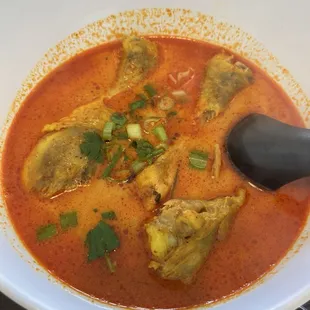 Khao soi chicken