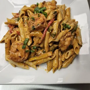 pasta dish, pasta, food