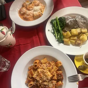 Rigatoni, meat of the day (braised beef) and stuffed ravioli