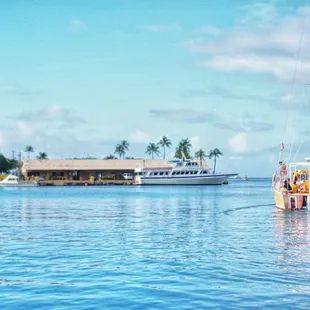 NA HOKU 2 SAILING OUT OF KEWALO BASIN HARBOR