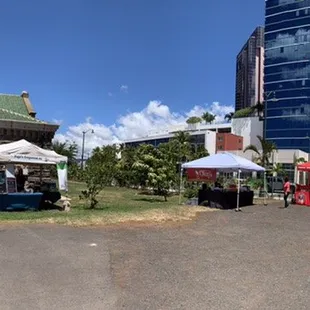 A view of the vendors in the open parking lot