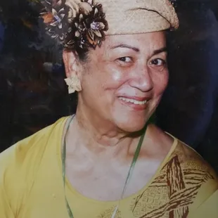 Aunty Paulette Kahalepuna