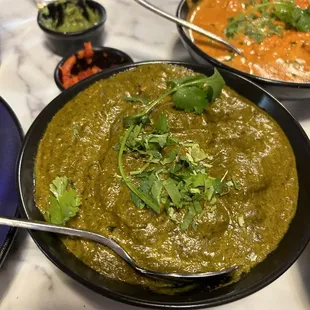 CHICKEN SAAG