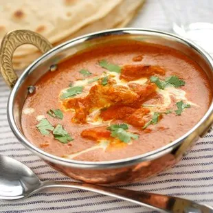 Butter Chicken with garlic naan