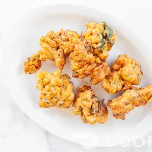 chicken wings and fried chicken, food