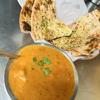 Cheese and Tandoori Chicken Naan