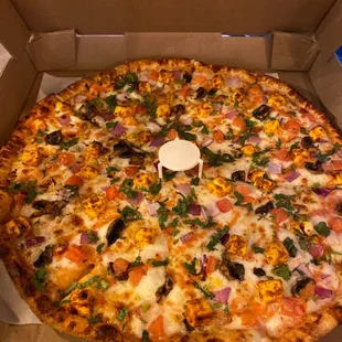 Tandoori Paneer Pizza