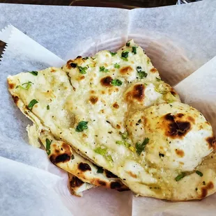 Garlic Naan - very good, 4 pieces