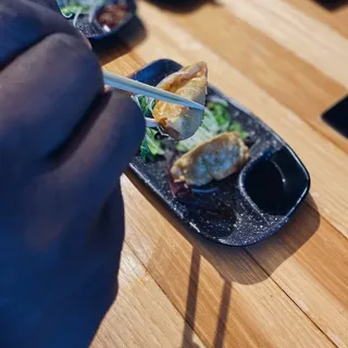 Gyoza
