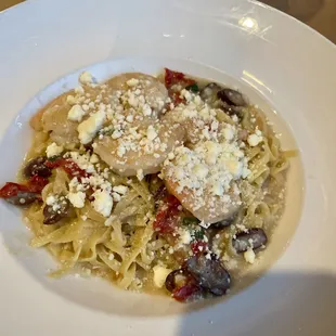 Shrimp, feta, olives, sun dried tomatoes, and pasta