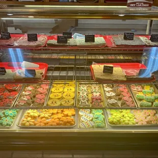 Nadler&apos;s Bakery &amp; Deli.  More cookies and fudge.
