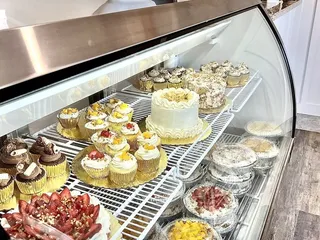 Juanys Bakery