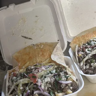 Beef shawarma fries