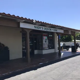 Welcome to Nady&apos;s Liquor.