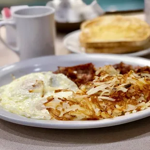 Corned Beef Hash &amp; Eggs