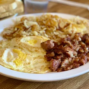 Corned Beef Hash &amp; Eggs