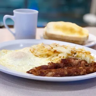 Corned Beef Hash &amp; Eggs