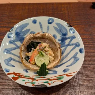 The crab exceeded expectations. It would have been fresher if it was prepared right before serving, though I understand that's difficult wit