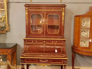 Keil's Antiques