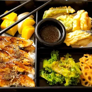 Unaju (Grilled Eel over Ricel