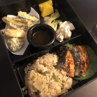 Lunch box